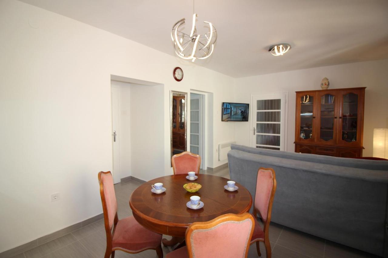 Apartment Agata In City Center Poreč Exteriér fotografie